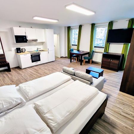 Boardinghouse - Stadtvilla Budget ชไวน์ฟอร์ท ภายนอก รูปภาพ