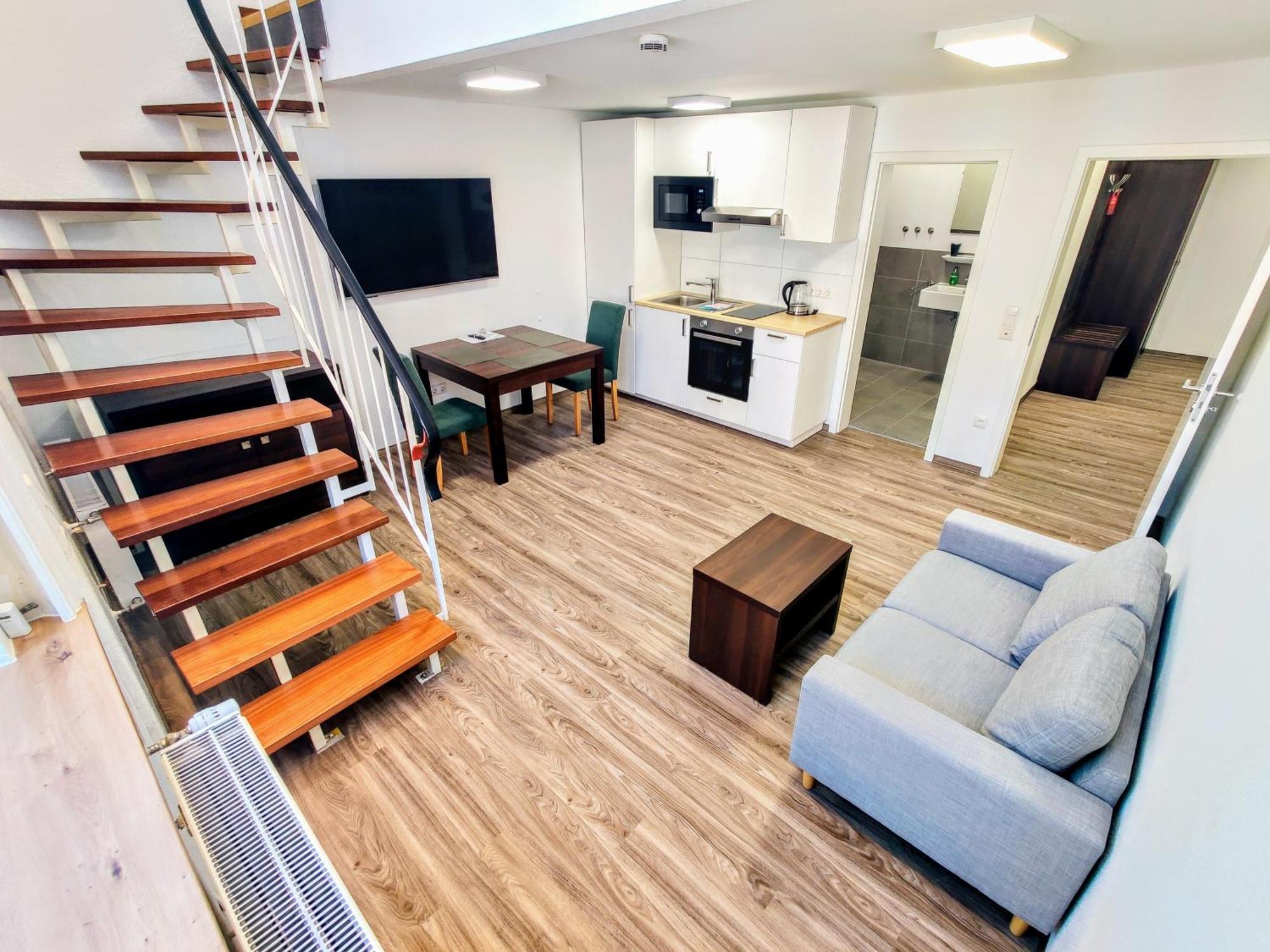 Boardinghouse - Stadtvilla Budget ชไวน์ฟอร์ท ภายนอก รูปภาพ